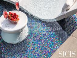 Mosaik im Pool - Glasmosaik vorderseitig geklebt - Sicis