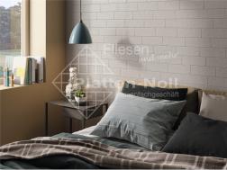 Wand hinter Bett mit Riemchen weiß 8,2x25cm (311-MU BI)